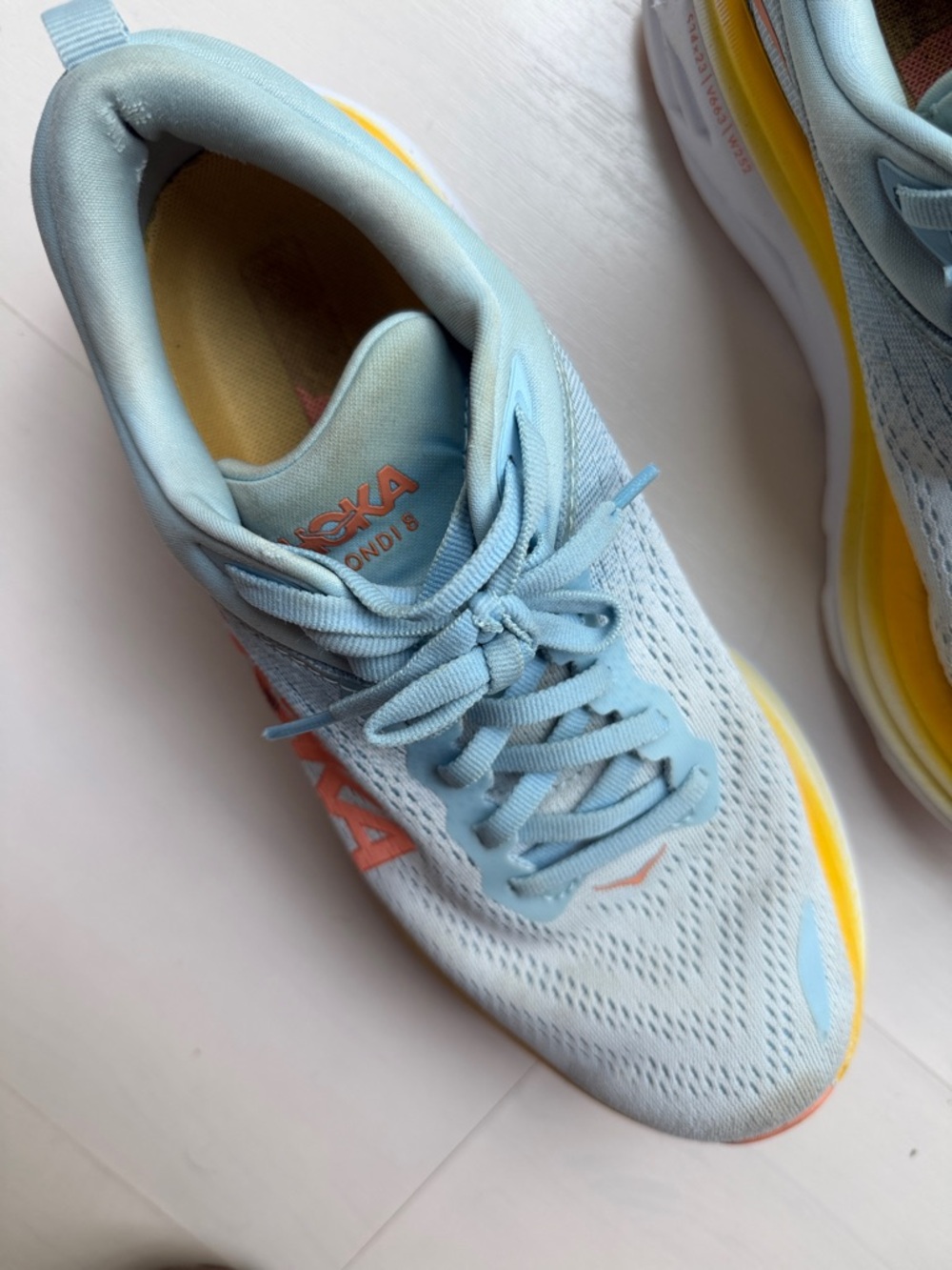 Light Blue and Yellow Women's HOKA Bondi 8 - Picture 2 of 5